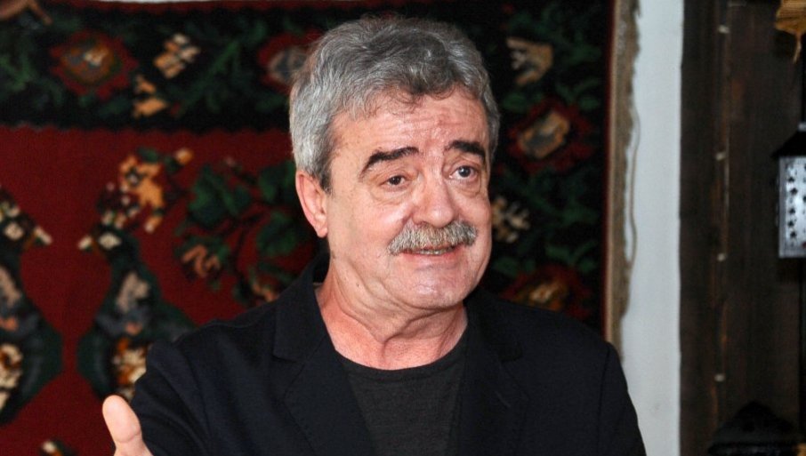 Momir Bulatović u tekstovima, kroz intervjue i izjave, u knjizi Milana Stojovića
