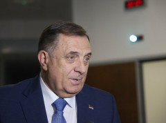 Dodik: „Non-pejper“ produbljuje krizu