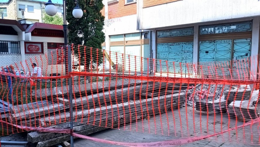 Ponovo nesmetani prilaz lokalima u centru Kraljeva