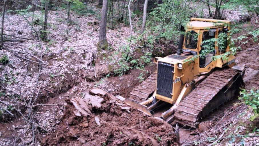 Očišćena divlja deponija, uređene planinske trase