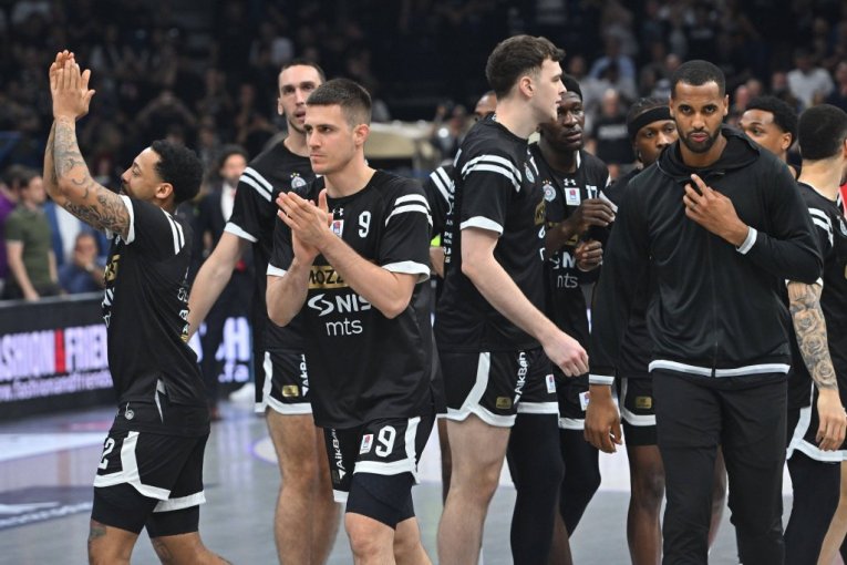 Prva prepreka za Željka i crno-bele biće Spartak!