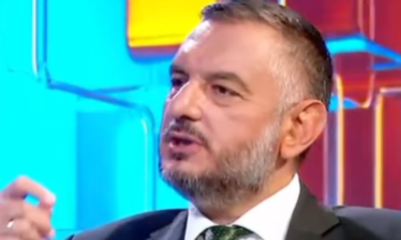 Miomir Petrović o životu pisanju i ličnoj terapiji