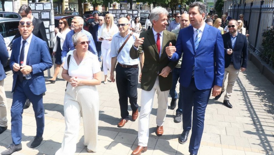 Diplomatsko okupljanje u Šapcu, u gradu na Savi 11 ambasadora