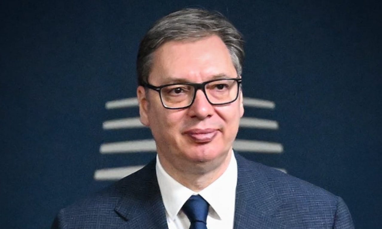 &amp;quot;U VREMENIMA KADA POKUŠAVAJU DA JE POKOLEBAJU, SRBIJA STOJI ČVRSTO&amp;quot;: Vučićeva moćna poruka građanima!