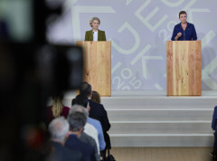 EU želi da postigne okvirni trgovinski sporazum sa SAD do 9. jula