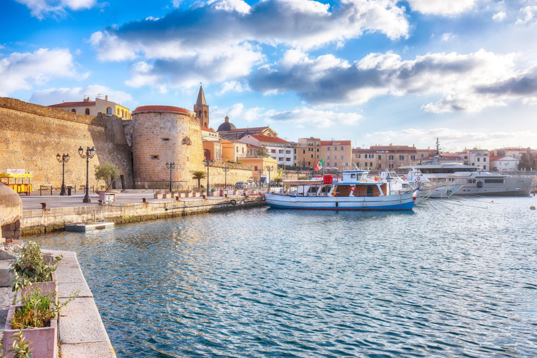 Upoznajte čarobni grad na Mediteranu gde dani teku sporije, a svaki zalazak sunca postaje uspomena