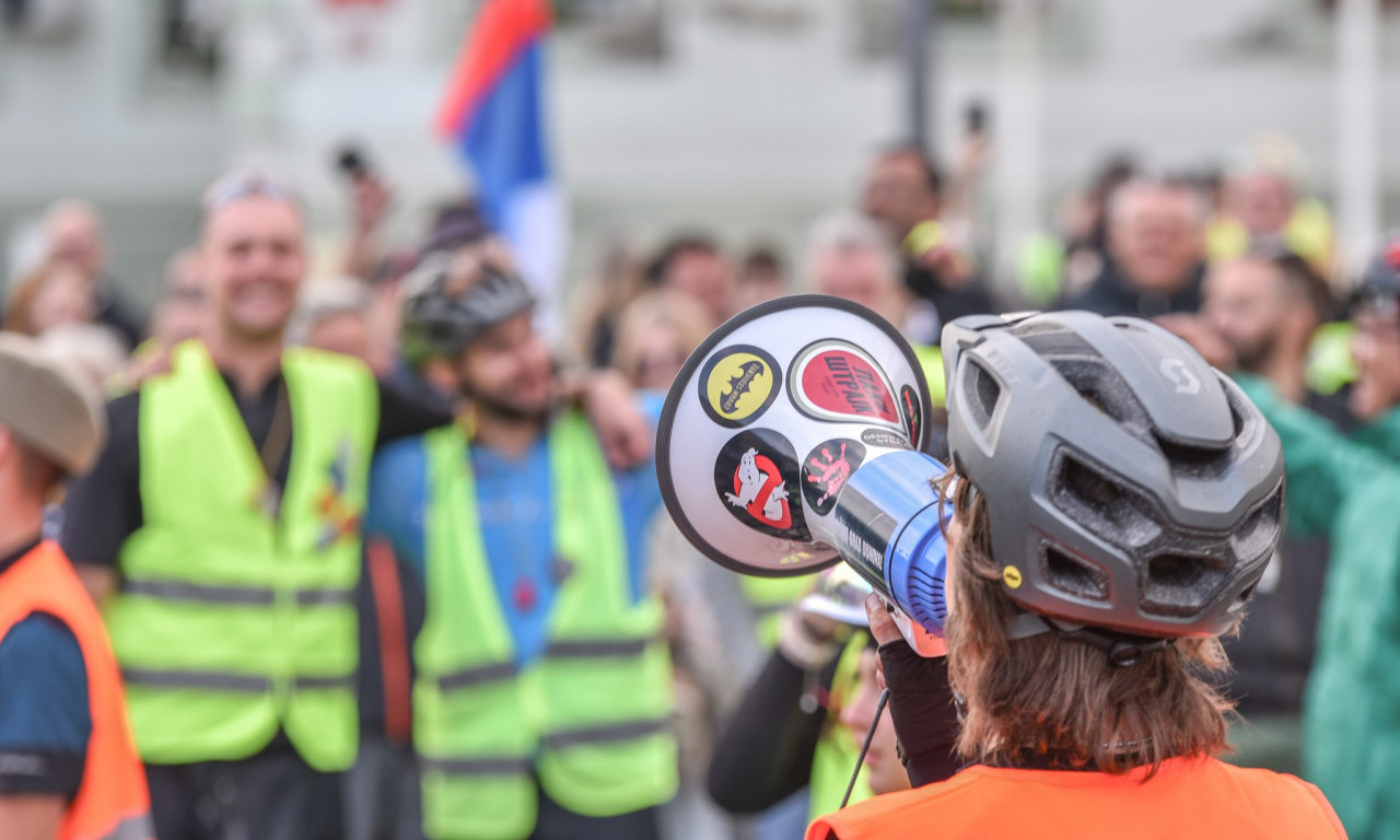 Studenti u blokadi Filozofskog i dalje ispred fakulteta