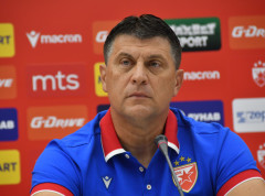 Trener Zvezde Vladan Milojević poveo 24 igrača na meč sa Pafosom