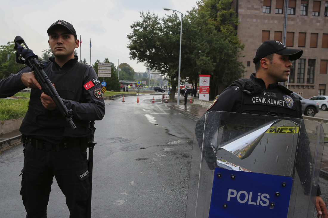 Napad na policijsku stanicu u Izmiru: Dva policajca poginula