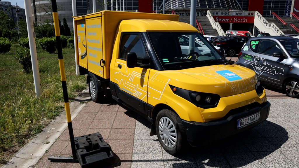 Potrebna hitna akcija za zelenu automobilsku industriju