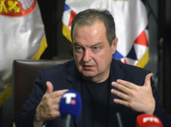 Policija će 1. novembra biti čak i neprimetna ako ne bude napada i sukoba