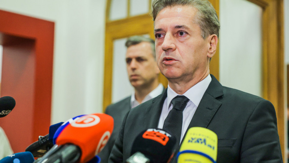 Golob najavio radikalne mere za romsku zajednicu