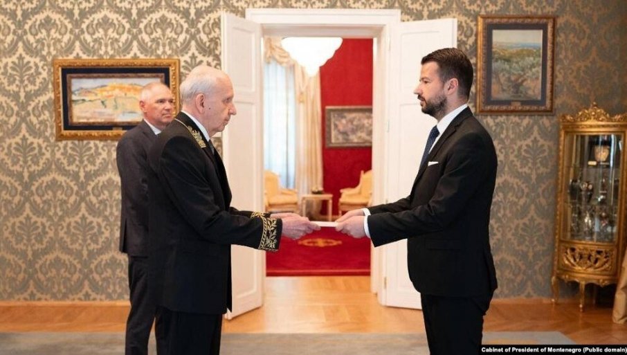 Reakcija ruskog ambasadora na intervju predsednika Crne Gore francuskim novinama