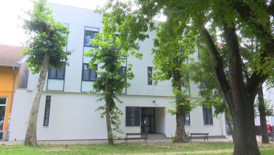 PETICIJA GG „KRITIČNA MASA“ DONEKLE UBLAŽILA PROBLEM GINEKOLOGIJE DZ U KULI Žene još čekaju