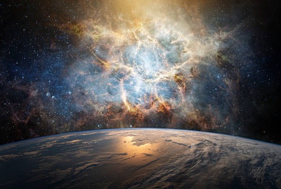 Naučnici upozoravaju: Svemir postaje "kula od karata"