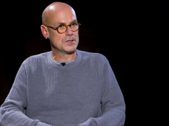 Glavni kvalitet predstave „Nova ljubav“ je tekst