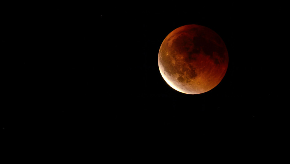 Kako magnetno polje utiče na isparljive elemente na Mesecu