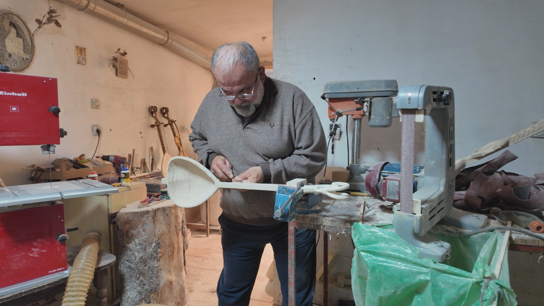 porodica Šaponjić već 40 godina čuva duh gusala