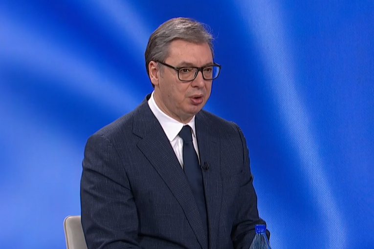 Ma koliko se to ne sviđalo Vašingtonu, Briselu i Moskvi, SRBIJA JE NA SVOJOJ STRANI