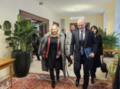 Mađarski ministar Janoš Lazar: Krajem februara teretni saobraćaj na pruzi Beograd