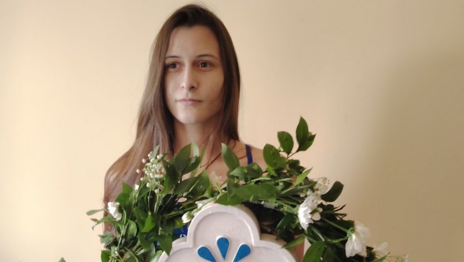 PLIVANJE ZA ČASNI KRST U VALJEVU: Anđelija stigla prva