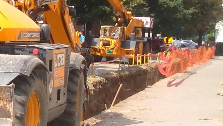 U zamenu cevovoda uložiće se 44 miliona dinara