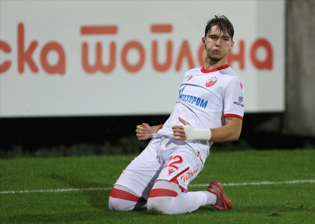 Arsenal prati Vasilija Kostova