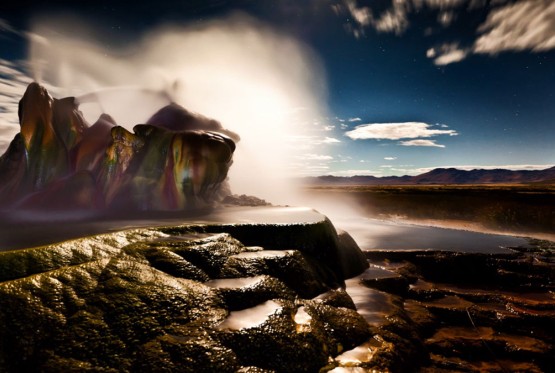 Šareni gejzir usred pustinje (FOTO, VIDEO)