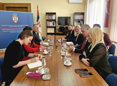 Demo Beriša sa ambasadorkom Rumunije o unapređenju saradnje i položaju manjina