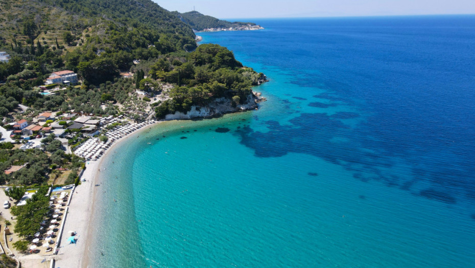 Grčko ostrvo koje Srbi obožavaju, sve je veći hit među britanskim turistima