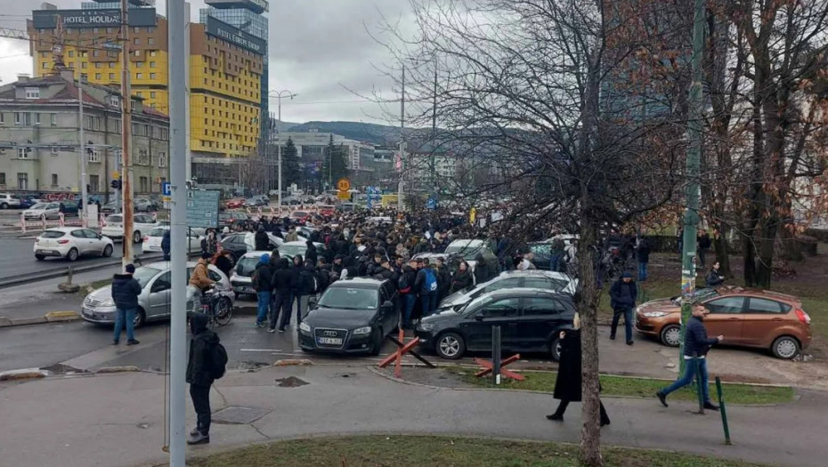 Protesti u Sarajevu doveli do političke nestabilnosti