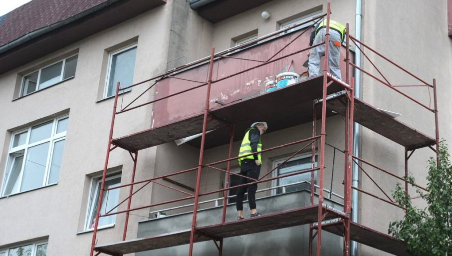 OBEZBEĐENO 30 MILIONA: Kraljevčani sufinansiraju projekte u stambenim zgradama