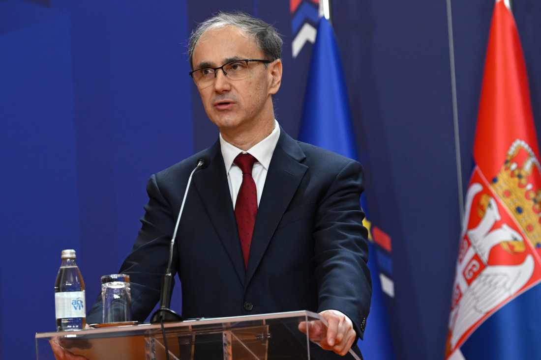 Premijer se oglasio sa lepim vestima iz Italije