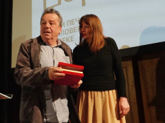 Zlatni pečat Kinoteke uručen irskom reditelju Nilu Džordanu