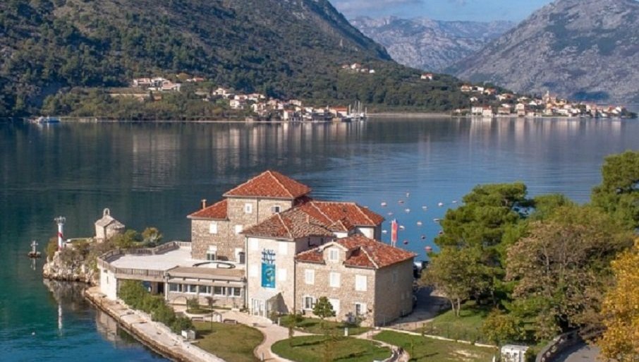 Za 65 godina 65 priča i storija o NJegoševim dolascima u palatu Radoničića (FOTO)