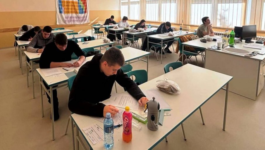 Paraćinskim gimnazijalcima prva mesta na Okružnom takmičenju