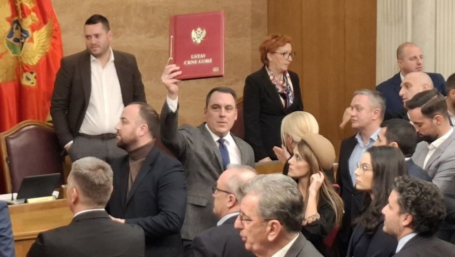 Izlazak DPS-a iz skupštinskih tela neće biti smetnja nastavku pregovaračkih aktivnosti