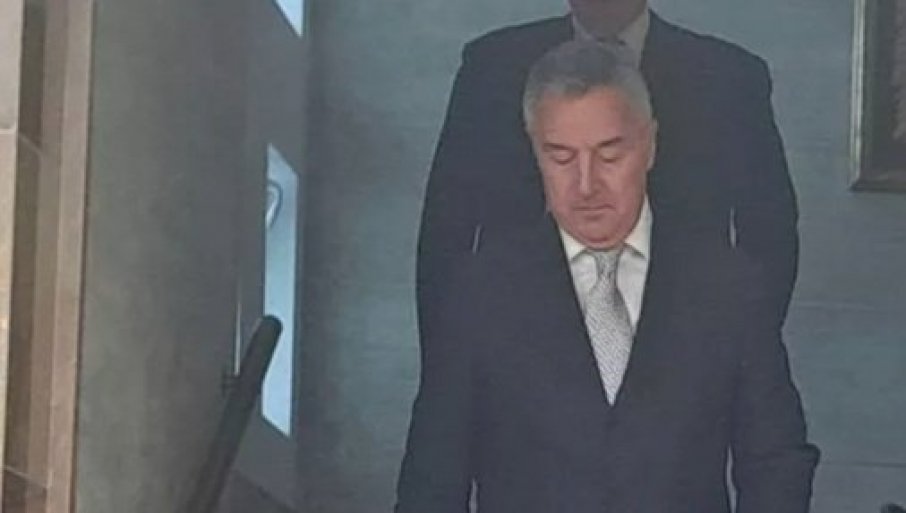 Đukanović u dopisu Anketnom odboru objasnio zašto danas neće doći u Parlament