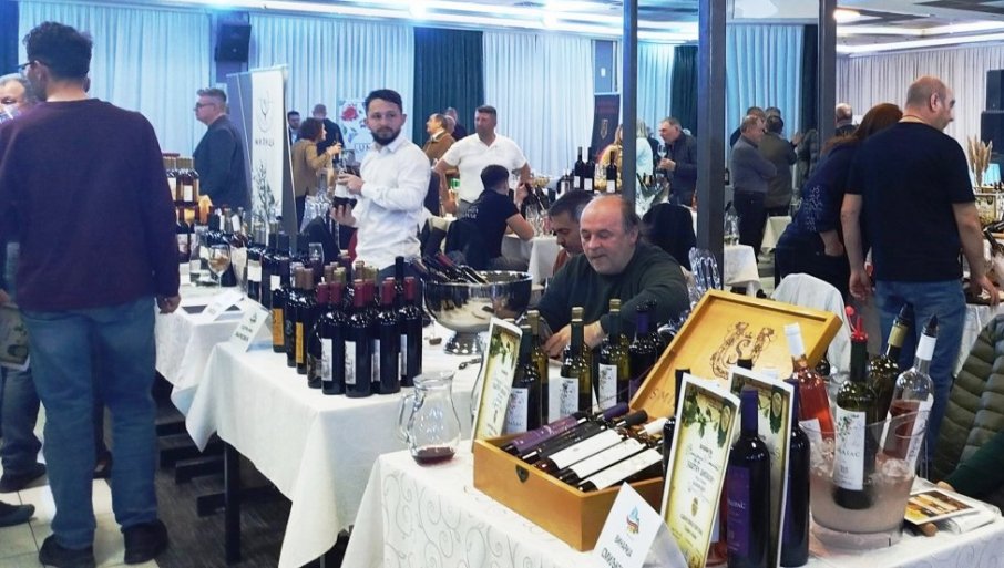 SVAKI GUTLJAJ KAO – PRAZNIK: Novo, 13. izdanje Salona vina u Paraćinu potvrdilo dobar lanjski rod grožđa
