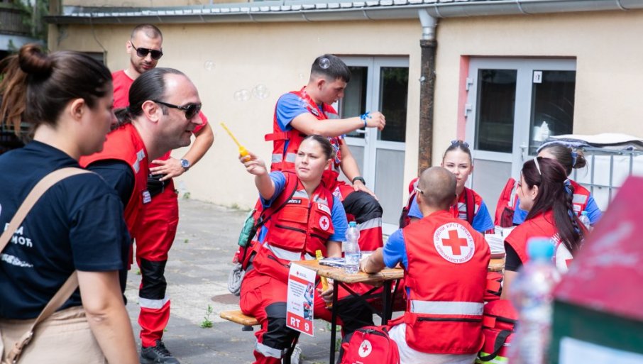 POKAZNA VEŽBA CRVENOG KRSTA U PETAK U SREMSKIM KARLOVCIMA: Uvežbavanje evakuacije ugroženog stanovništva…