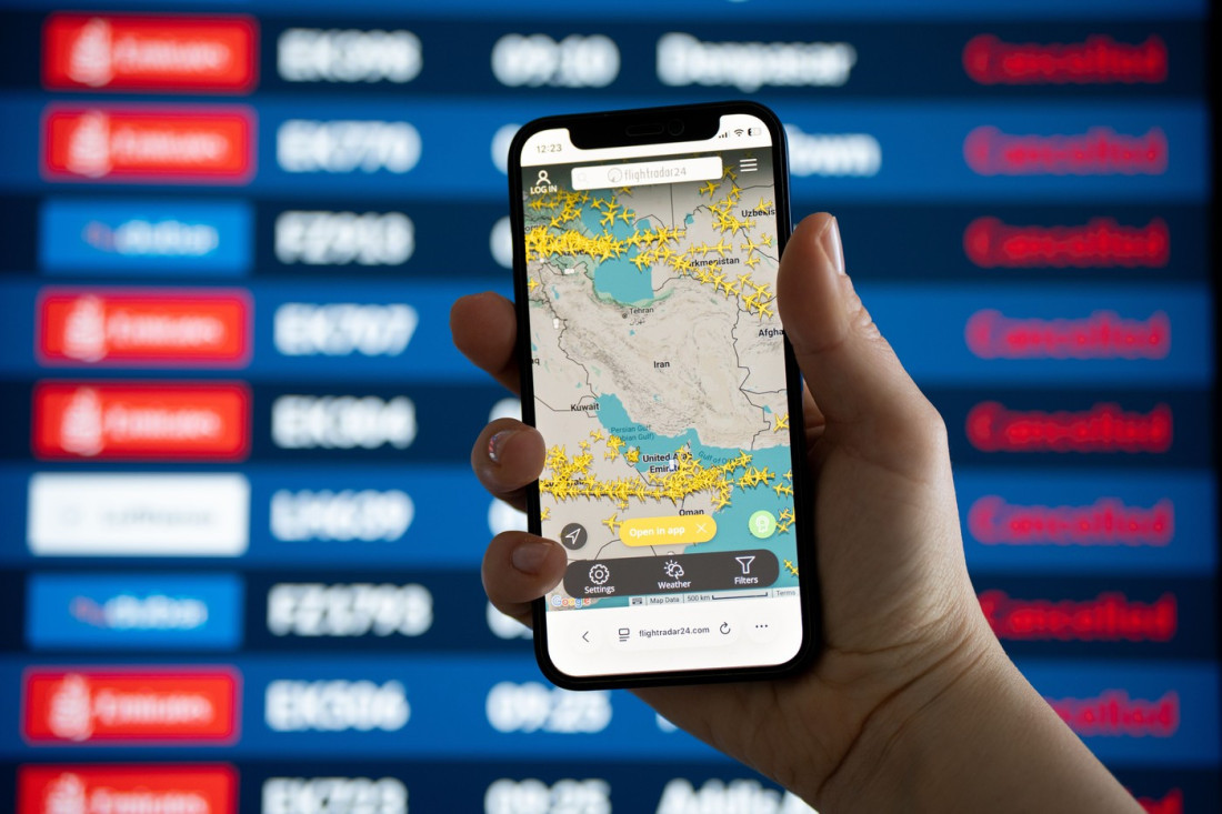 Aplikacija koja javlja kašnjenje aviona pre aerodroma