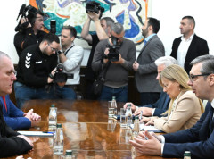 Počeo sastanak Vučića sa predstavnicima Jedinstvene Srbije