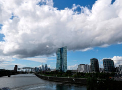 Evropska centralna banka odlučuje o kamatama, čekaju se ključni podaci o ekonomskom rastu evrozone i SAD