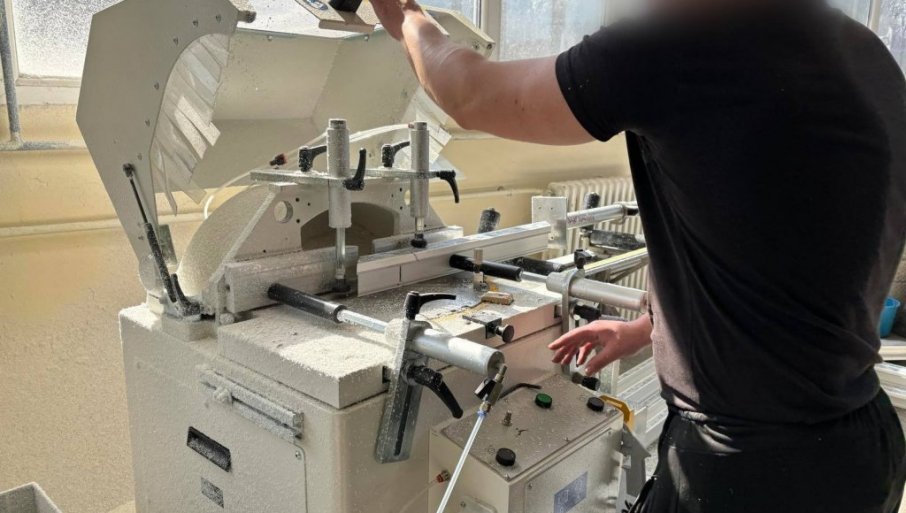 IZA REŠETAKA I ZANAT I – PLATA: Radne aktivnosti osuđenika iz KPZ za maloletnike u Valjevu