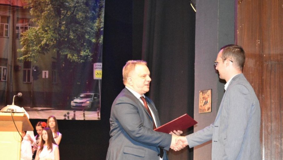 Uručene povelje „Dositej Obradović“ pojedinicima i institucijama za doprinos u oblasti obrazovanja