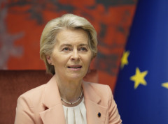 Ursula fon der Lajen odbacila Trampove pretnje o povećanju carina na automobile iz EU