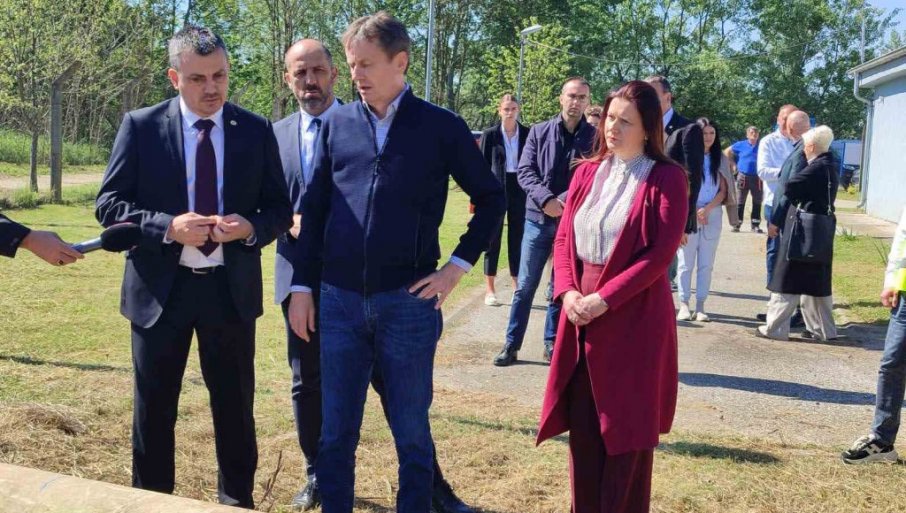 Ministar Glišić posetio izvorište Strelište (FOTO)