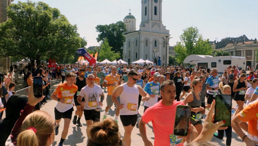 „DUNAVSKA DESETKA“ I „URBANI POLUMAARTON“ ODRŽANI U SMEDEREVU: Učestvovalo više stotina trkača