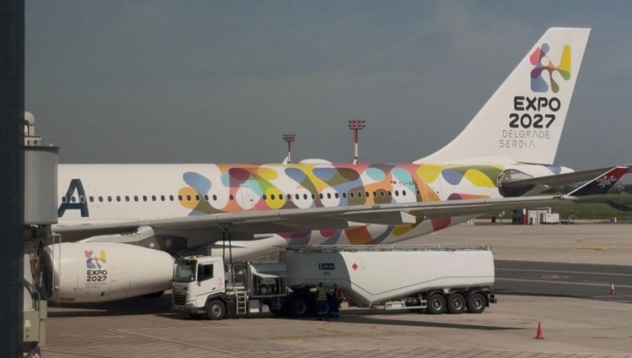 Sa beogradskog aerodroma „Nikola Tesla“ danas je ka Torontu poleteo specijalno brendiran avion Er Srbije