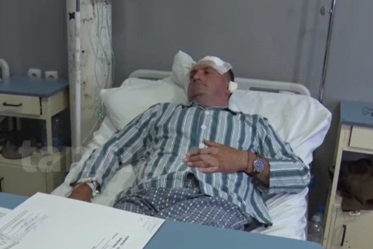 HOROR NA KOSOVU! Srbin brutalno pretučen u domu zdravlja, batine dobila i medicinska sestra koja je pokušala da ga zaštiti od grupe razularenih Albanaca! (FOTO, VIDEO)